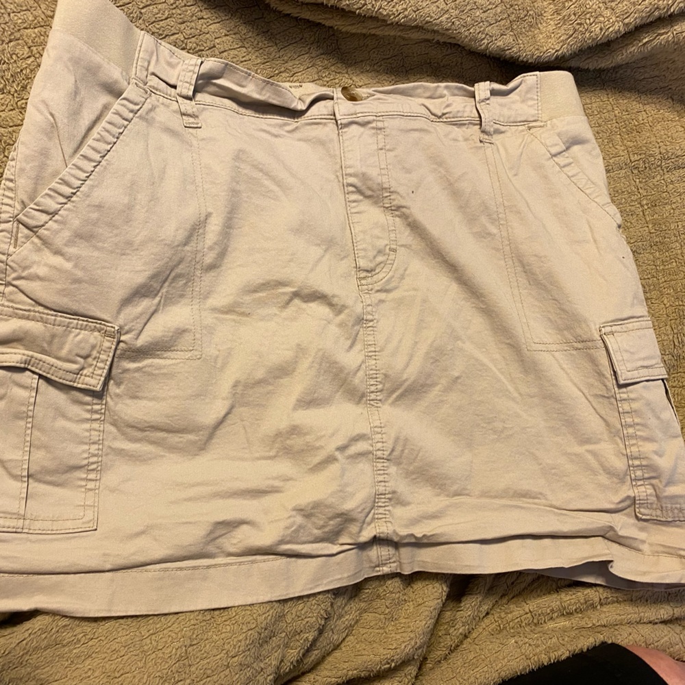 Skirts by Lee Sz 16